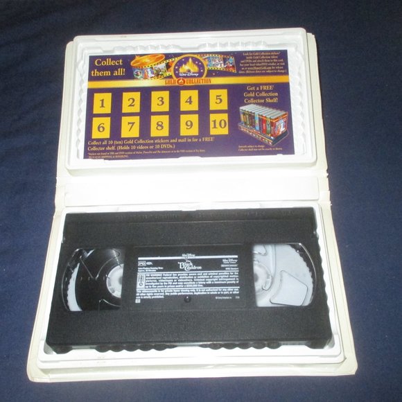 The Black Cauldron VHS Walt Disney Gold Collection Original Vintage w/ Clamshell - Picture 6 of 6